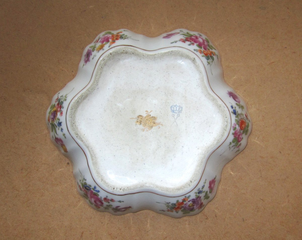 Belle Coupe Vide-poches En Porcelaine allemande XIXe Kaestner Saxonia Ou Carl Tielsch Saxe ?-photo-3