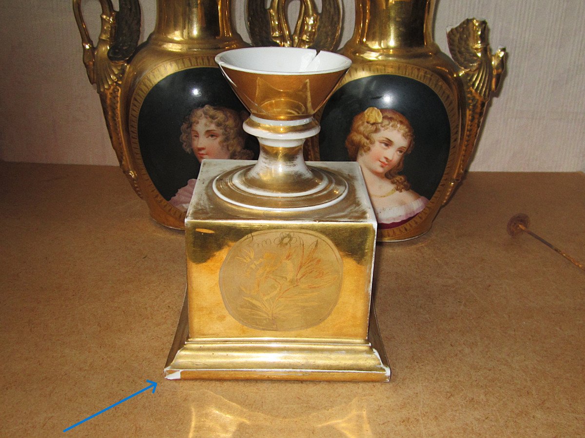 Very Beautiful Pair Of Empire Period Paris Porcelain Vases, Marvelous Woman, To Be Restored-photo-6