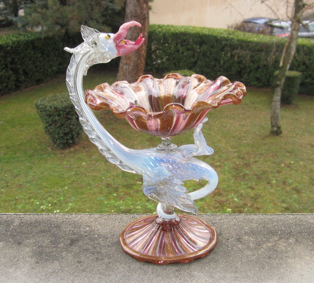 Murano, Belle Coupe Vide-poche au Dragon En Verre coloré Et Paillettes d'Or Attribué à Salviati-photo-2