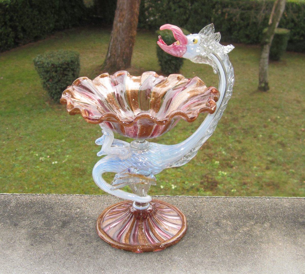 Murano, Belle Coupe Vide-poche au Dragon En Verre coloré Et Paillettes d'Or Attribué à Salviati-photo-4