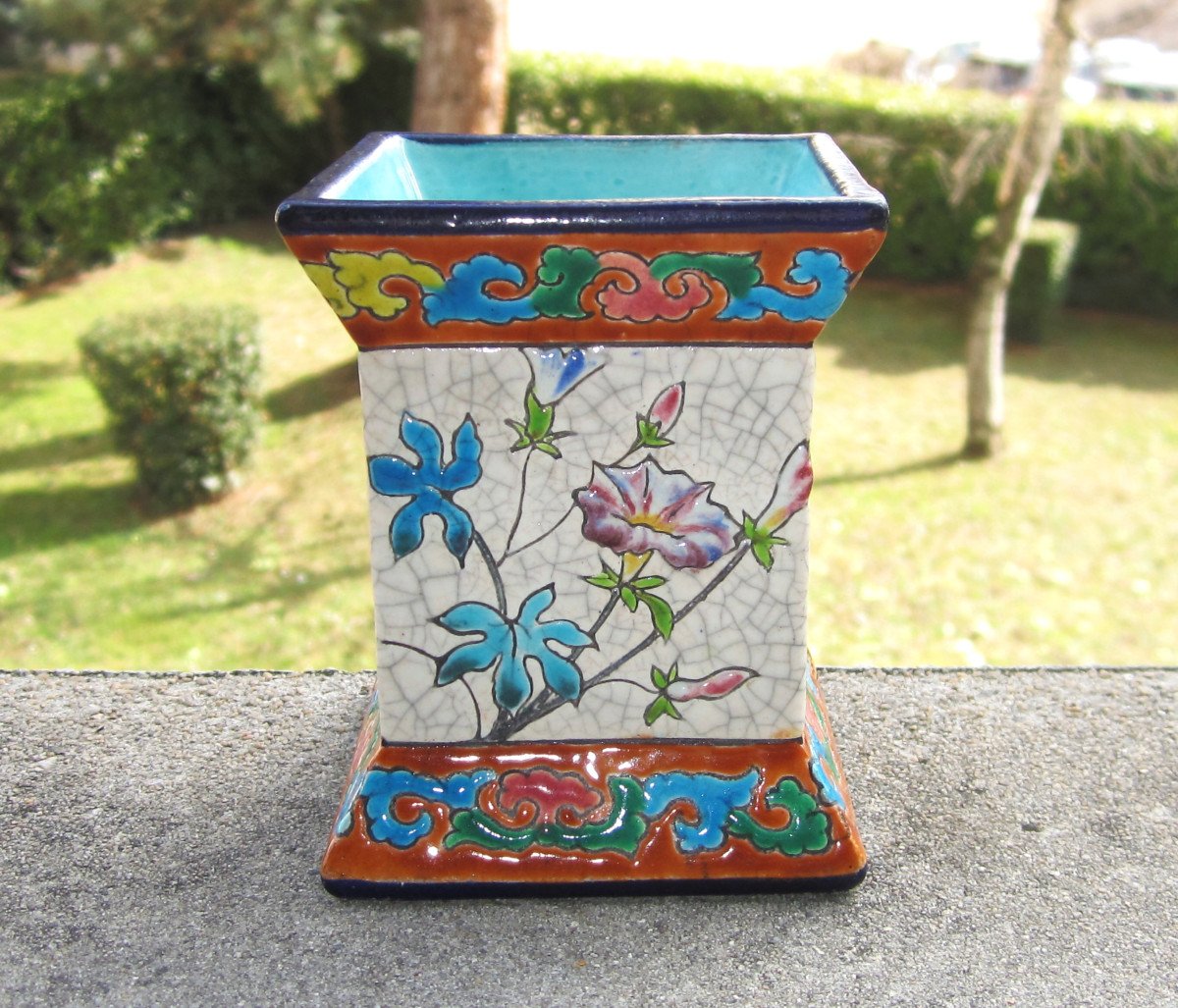 Longwy Enamels Very Beautiful Small Pencil Holder Or Pocket Emptier 19th Century Height 9.3 Cm.-photo-2