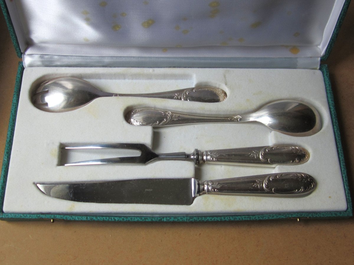 12 Table Knives, 12 Dessert Knives And 2 Pairs Of Silver Plated Metal Serving Cutlery-photo-1