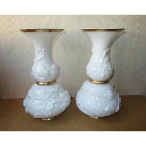 Baccarat Beautiful And Rare Pair Of Vases In Molded Opaline Crystal Enhanced With Fine Gold Circa 1850