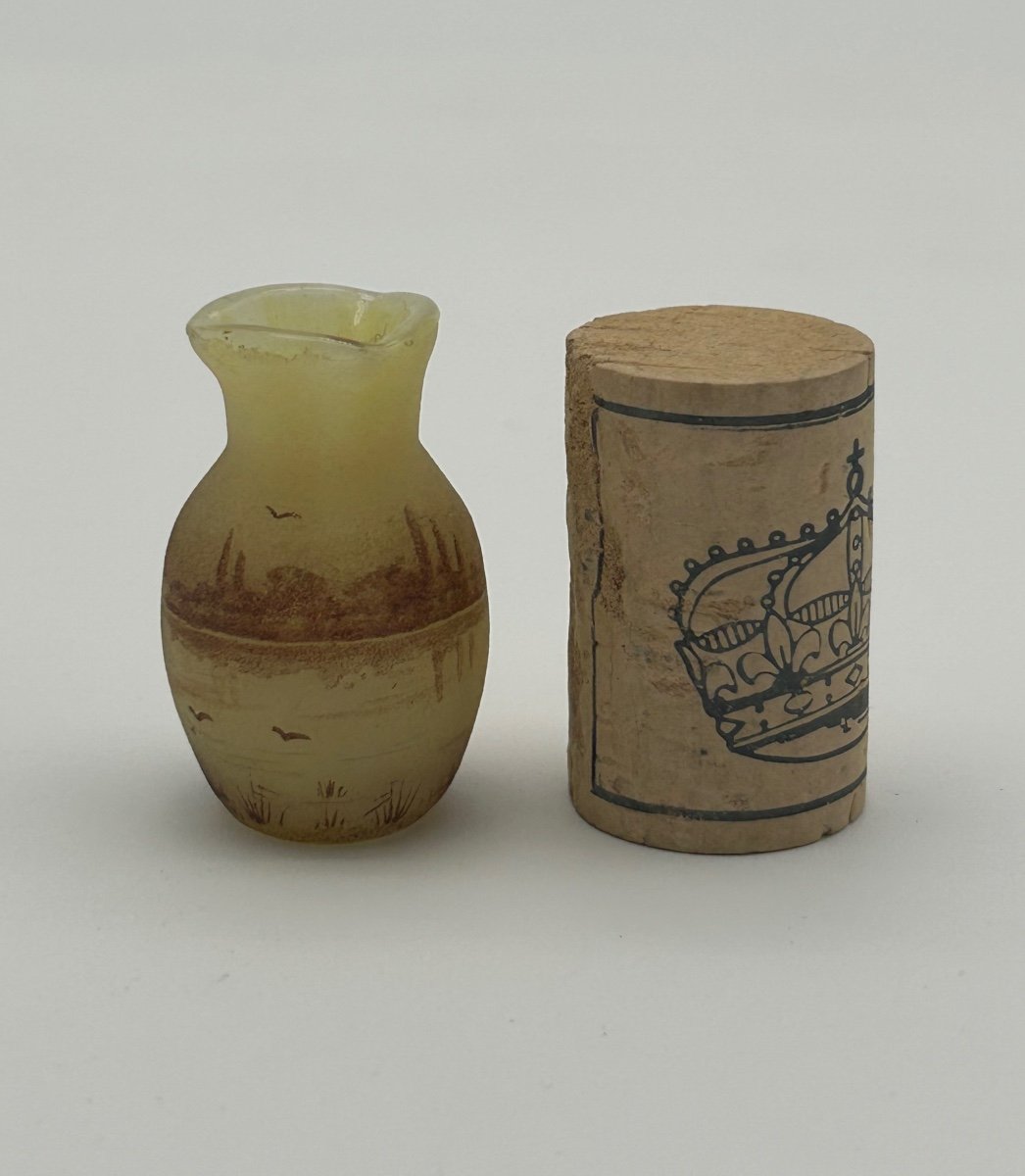 Daum Miniature Vase Lake Landscape -photo-2