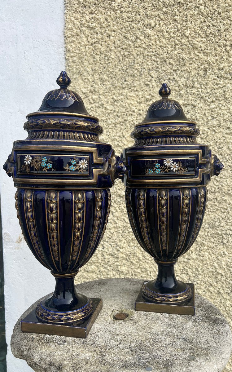 Pair Of Personalized Gien Earthenware Urns (bleu De Four), Retired Vannier 