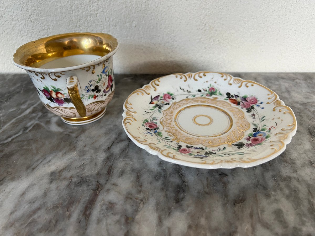 Porcelain Cup And Saucer Floral And Bird Decor, Berlin 19th Century-photo-2