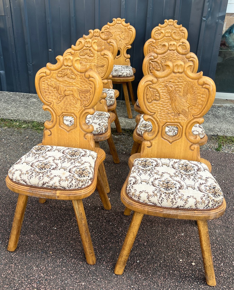 8 Chairs Carved In Solid Oak, Hunting Theme