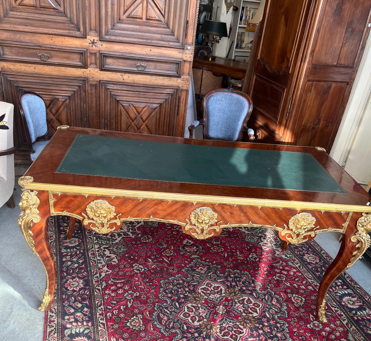 Large Louis XV Style Marquetry Desk, 20th Century-photo-1