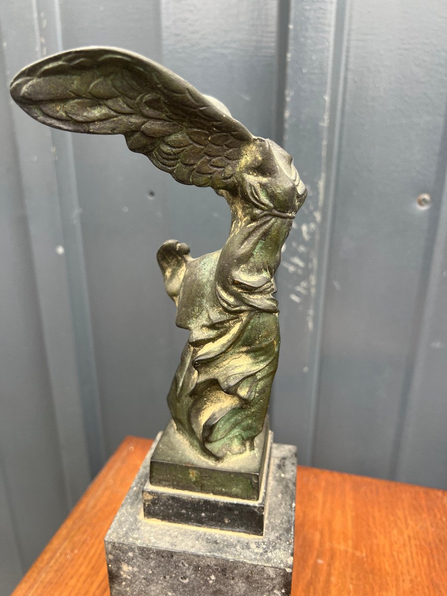 La Victoire De Samothrace ,bronze Sur Marbre , XX Siècle-photo-4