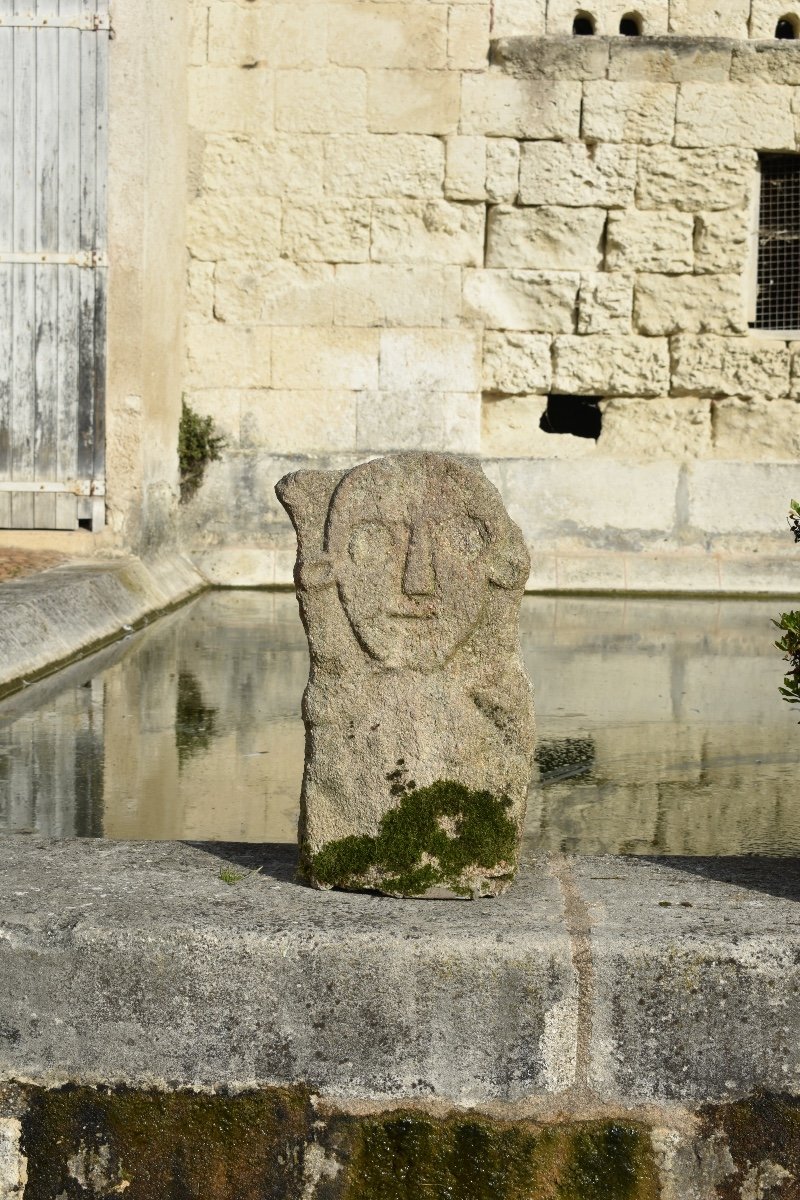 Anthropomorphic Stele - Stone Bas-relief Sculpture - Archeology (?) Art Brut (?)-photo-2