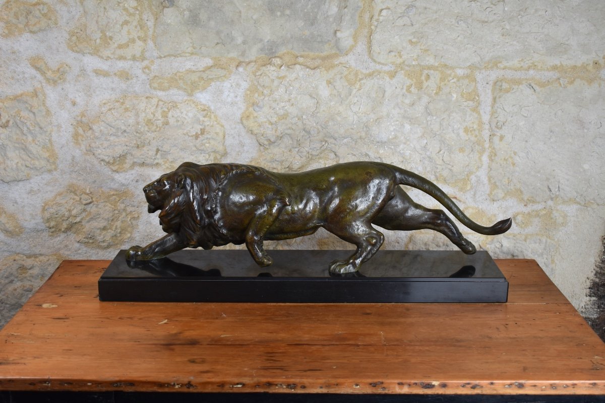 Bronze - Lion Walking - French School Circa 1935 --photo-3