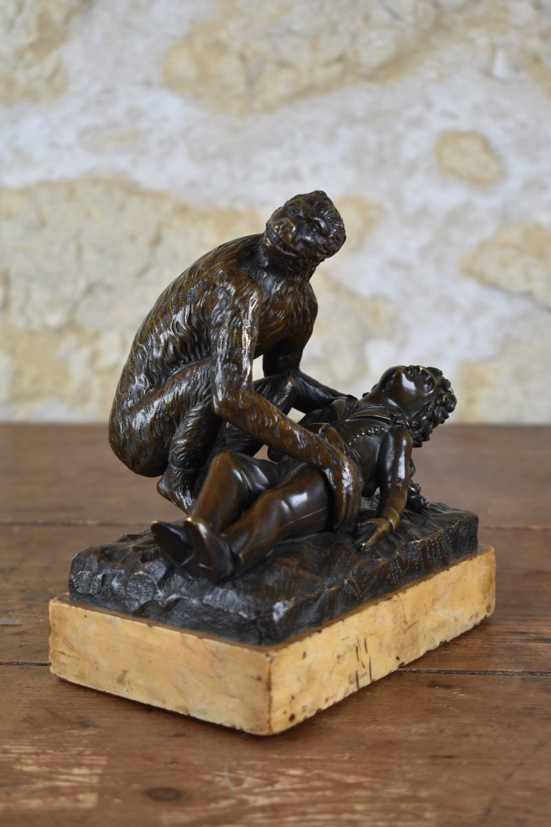 Bronze Empire Period - Boy Saved By A Monkey - Mythology-photo-3