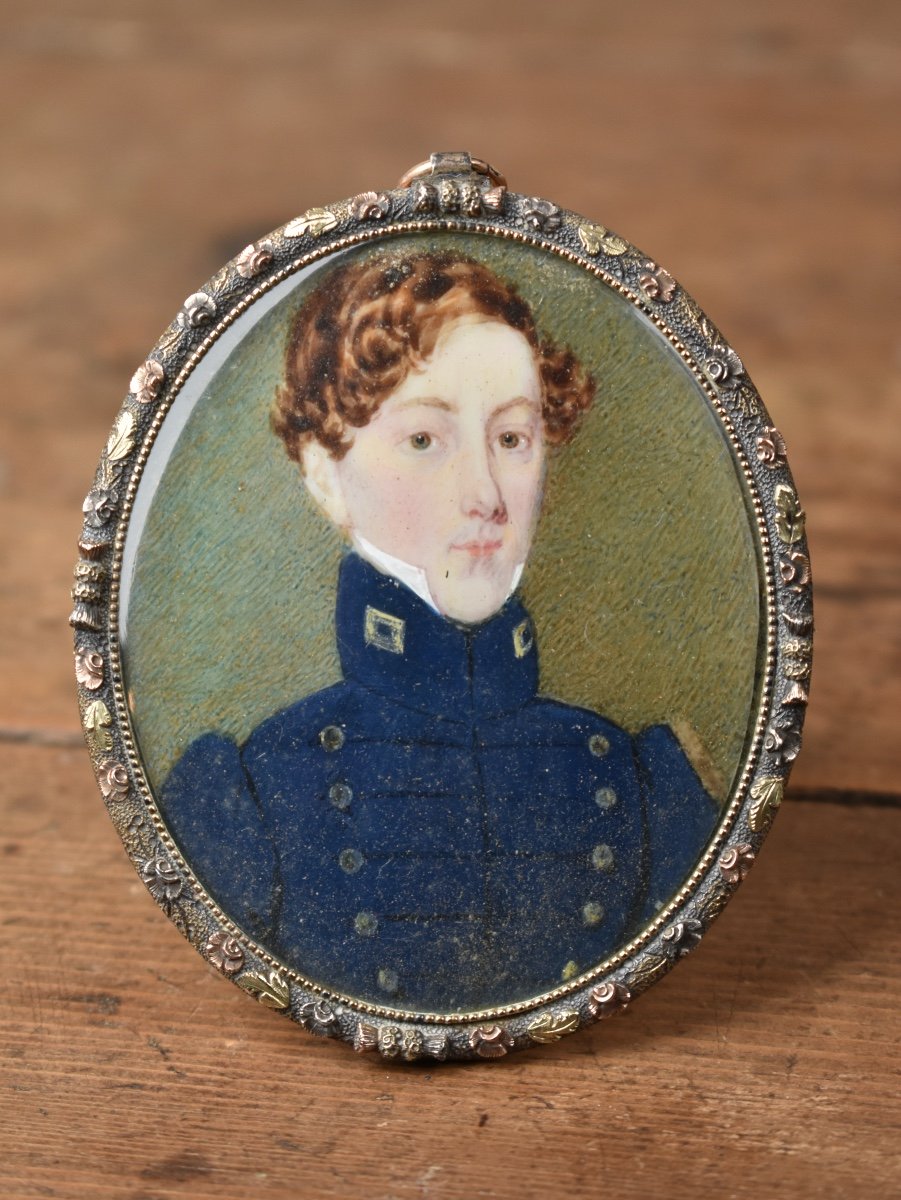 19th Century School - Miniature Of A Young Officer - Reliquary Medallion-photo-2