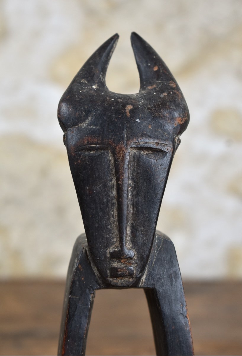 Primitive Art - Djimini Wooden Pulley Stirrup - Ivory Coast-photo-1