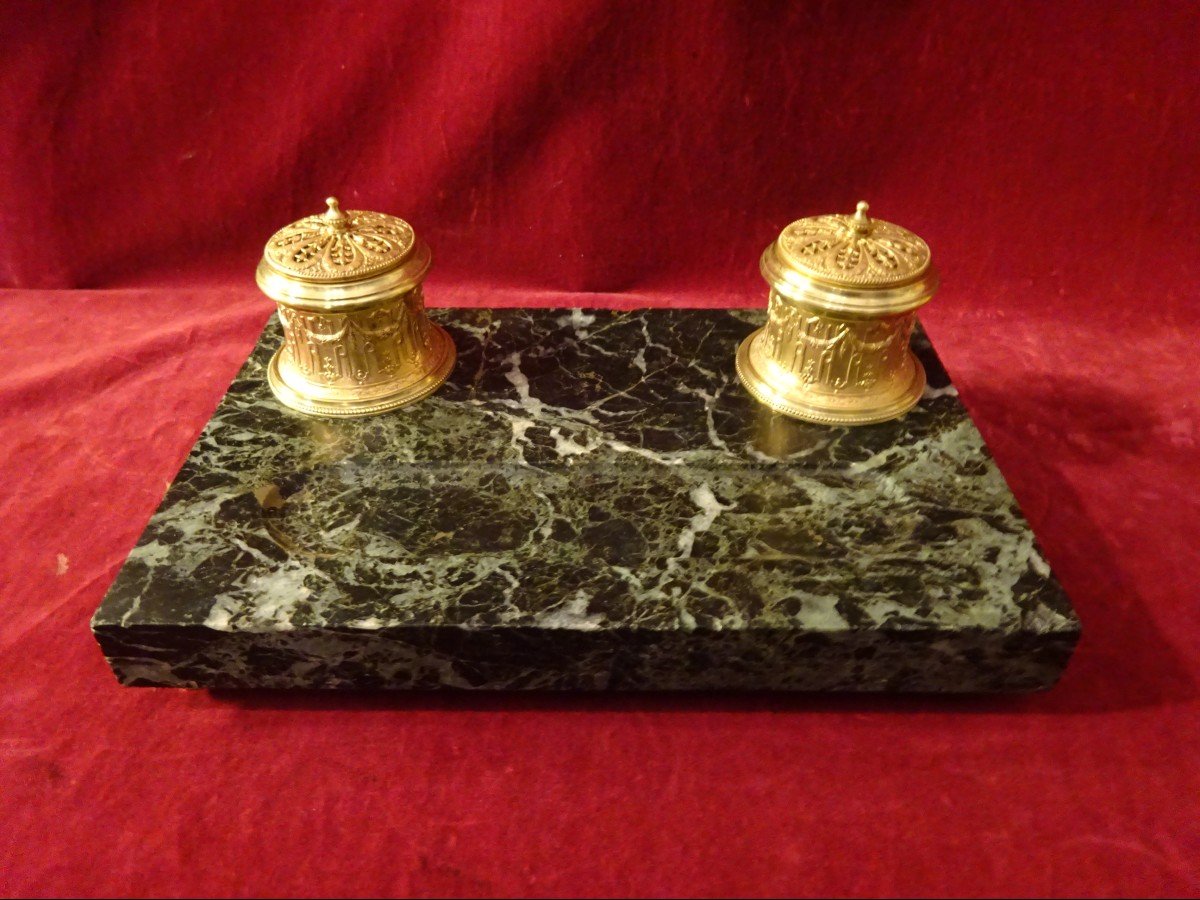 Office Inkwell In Marble And Gilt Bronze