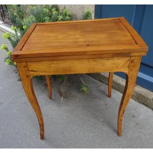 Table à Jeu En Noyer d'époque XVIIIème Siècle