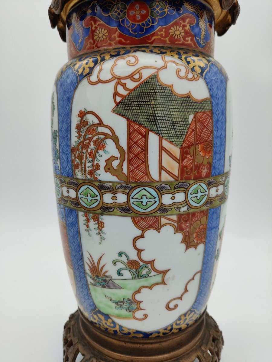 Pair Of Imari Lamps-photo-3