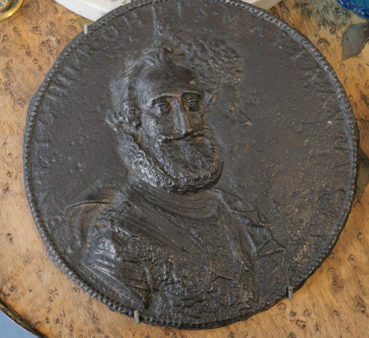 Henry IV In 19th Century Medallion-photo-2