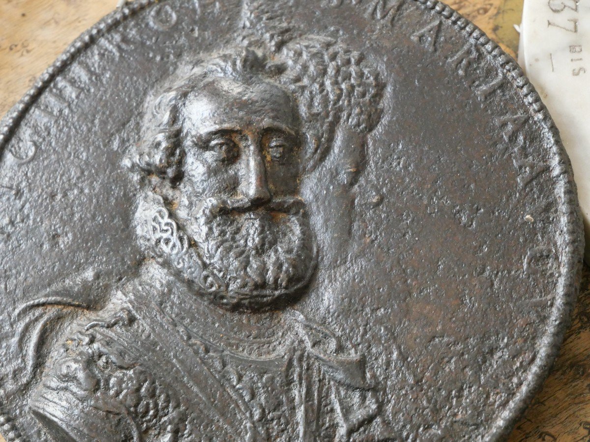 Henry IV In 19th Century Medallion