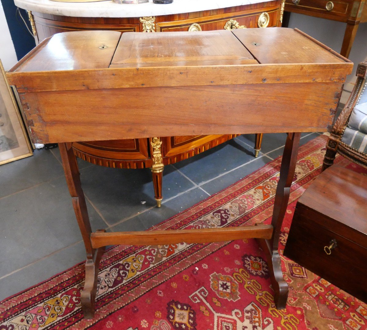 Denis Genty Stamped Dressing Table-photo-1