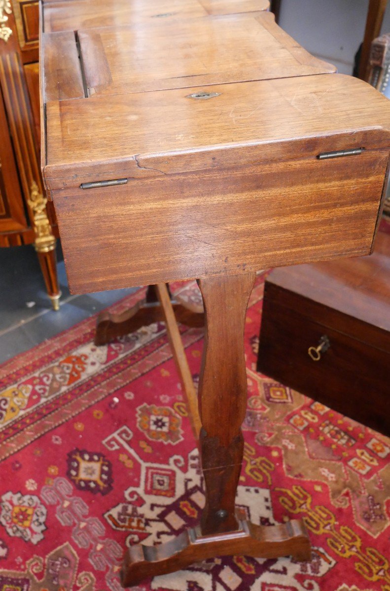 Denis Genty Stamped Dressing Table-photo-2