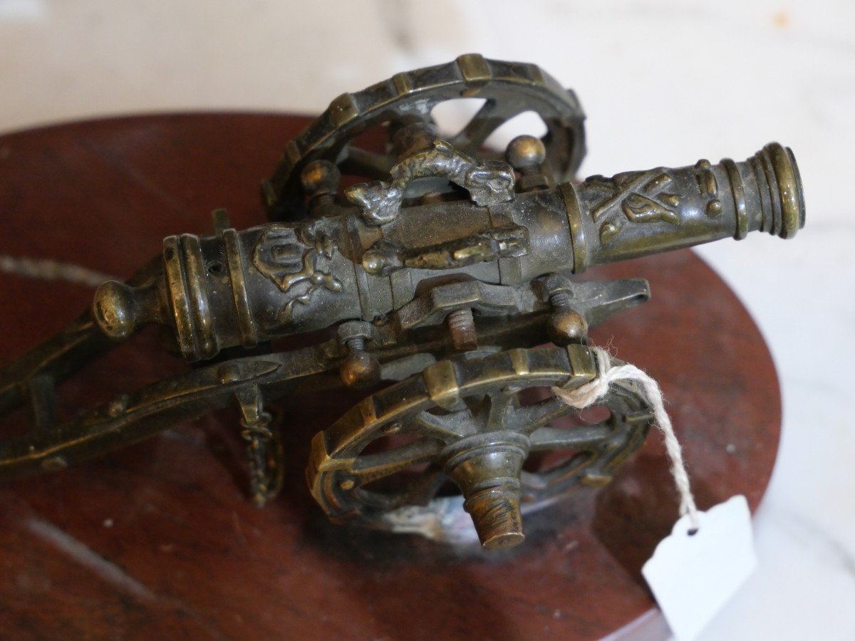 Small Patinated Bronze Cannon-photo-2