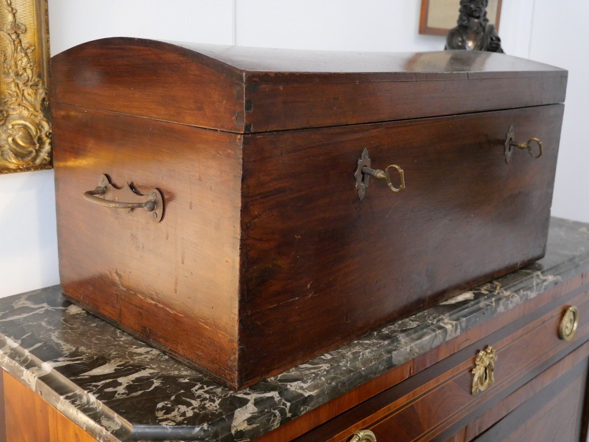 19th Century Mahogany Chest-photo-3