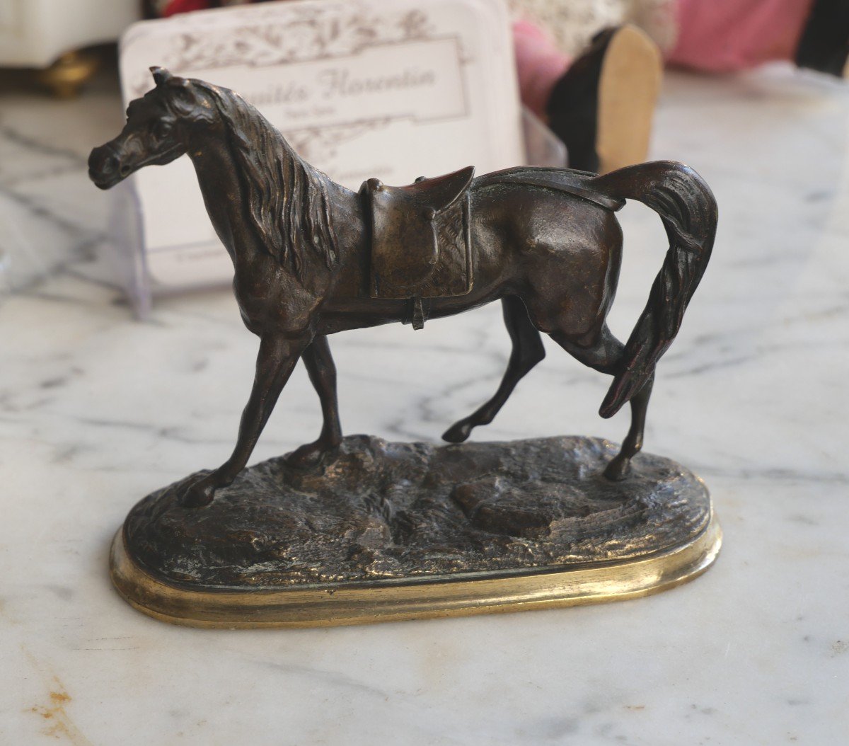 Cheval En Bronze Patiné