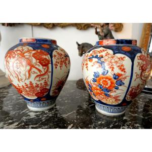 Paire De Pots En Faience d'Imari 19e