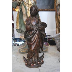 Vierge En Bois Sculpté Début Du 18e