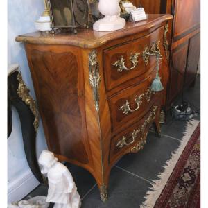 Commode Louis XV Estampillée