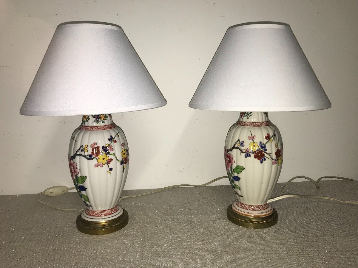 Pair Of Painted And Enameled Porcelain Lamps-photo-3