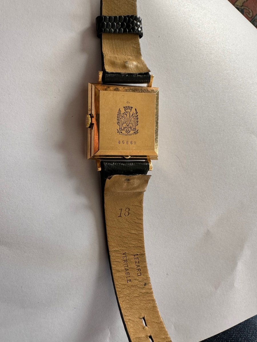 Vintage Gold Lip Watch-photo-1