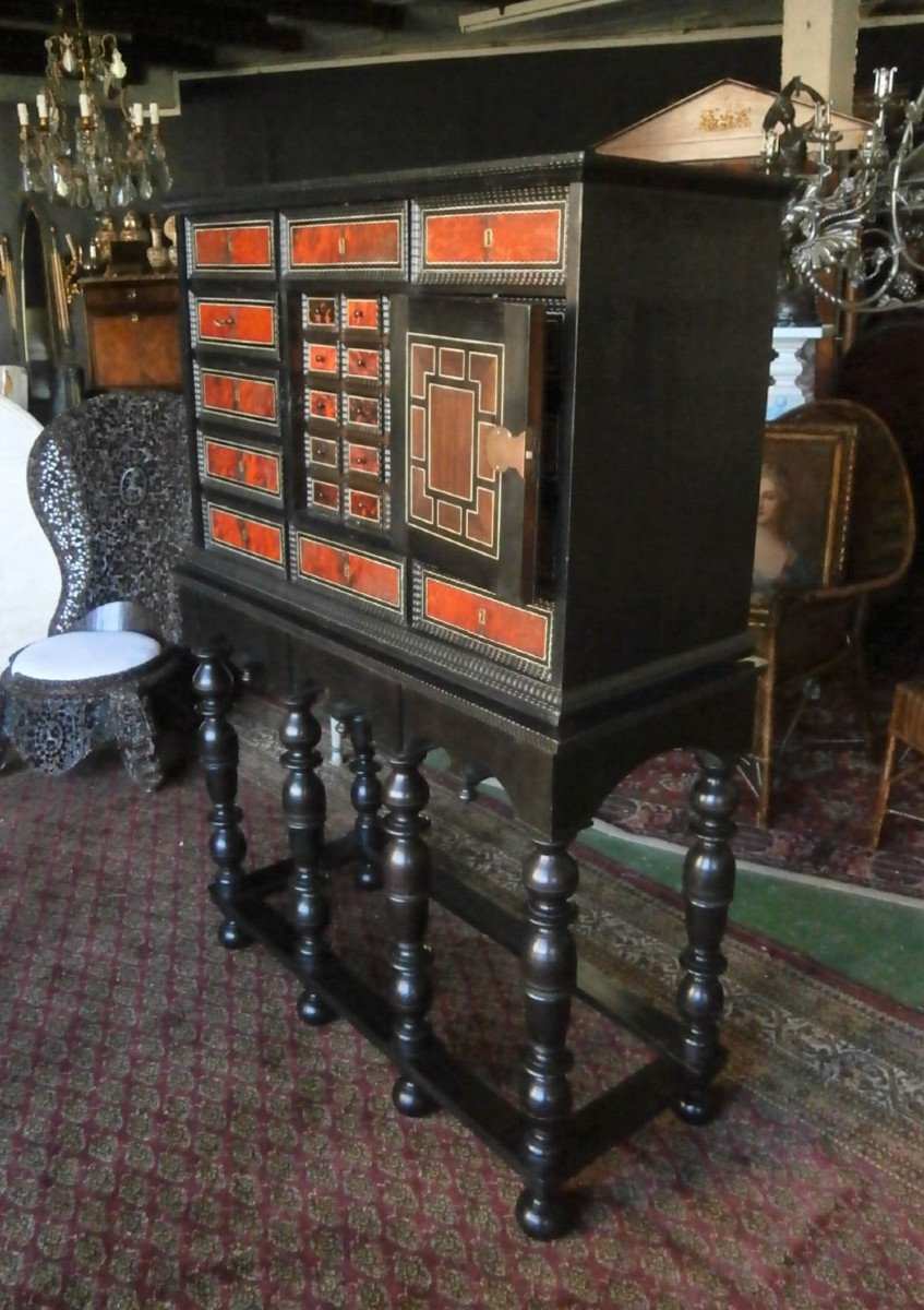 Cabinet En Marqueterie D'ivoire,écaille De Tortue.-photo-4