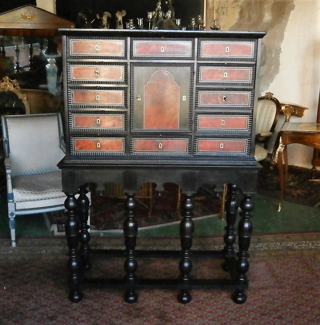 Cabinet En Marqueterie D'ivoire,écaille De Tortue.-photo-3