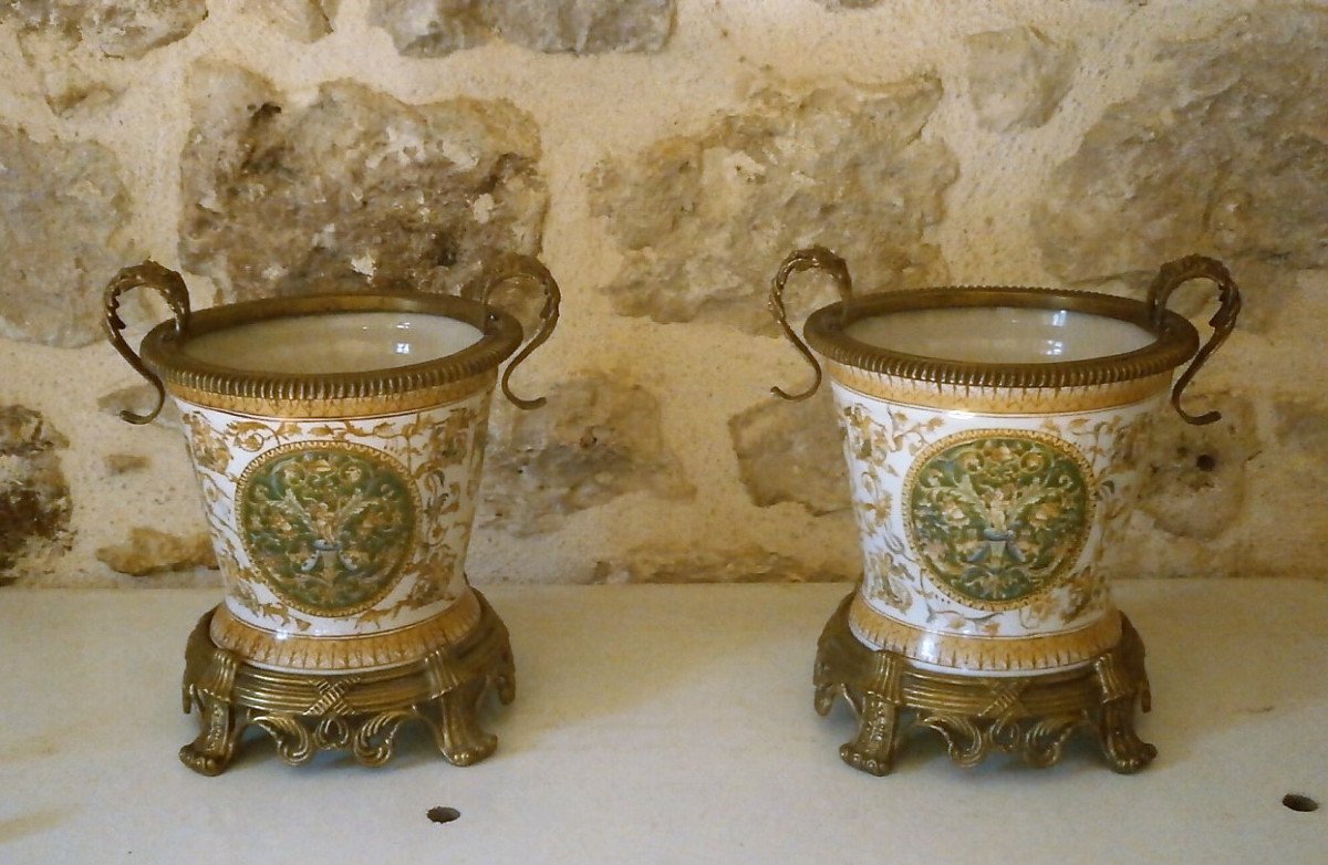 Pair Of Cache Pots In Ceramic.