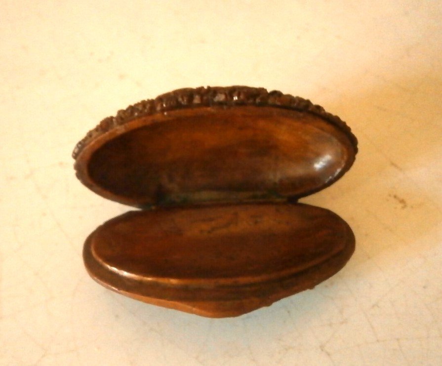 Snuff Box In Corozo.-photo-3