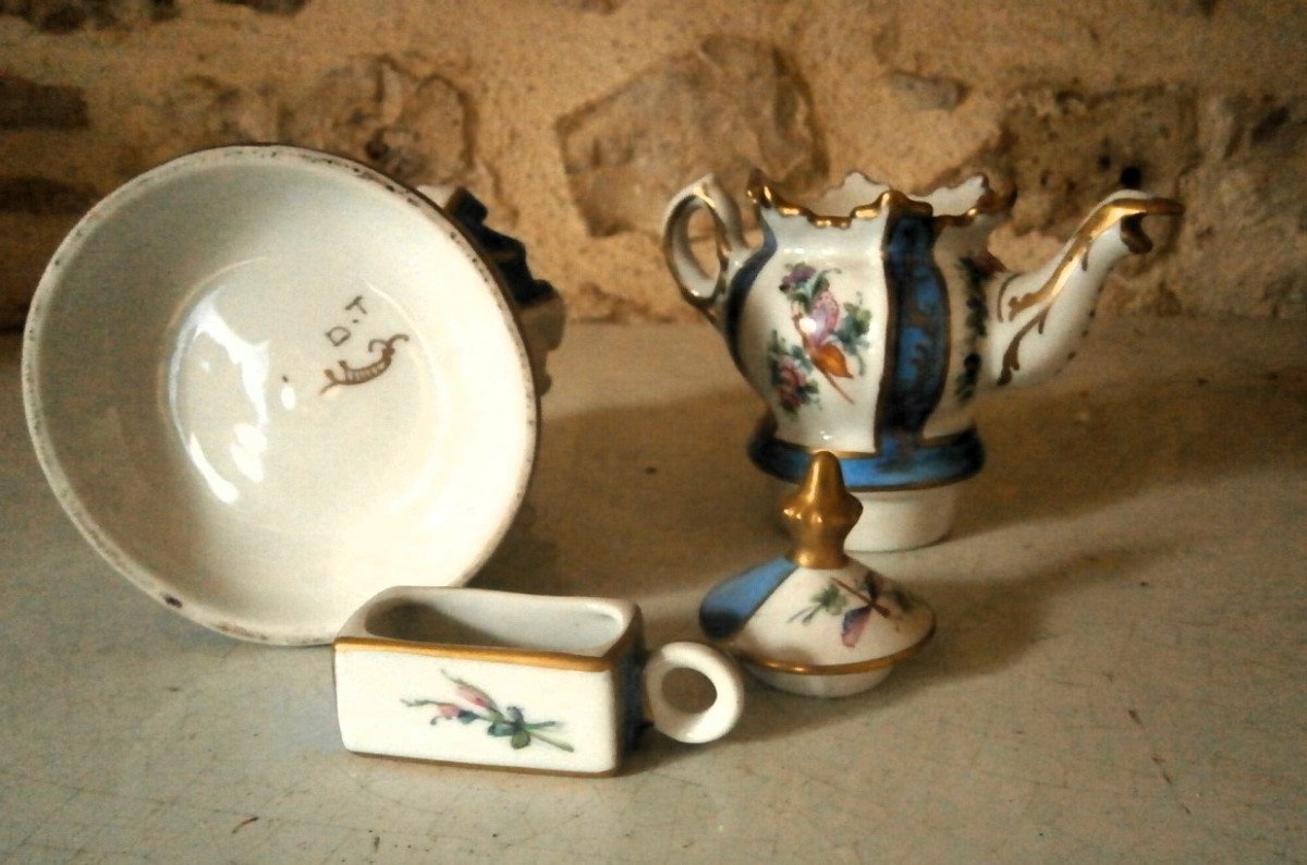 Porcelain Teapot-photo-3