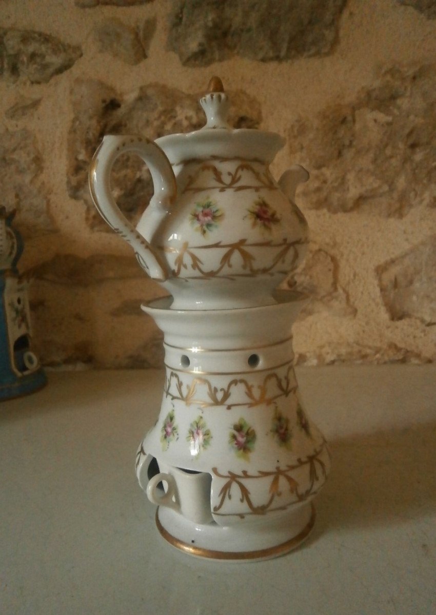 Porcelain Teapot.-photo-3