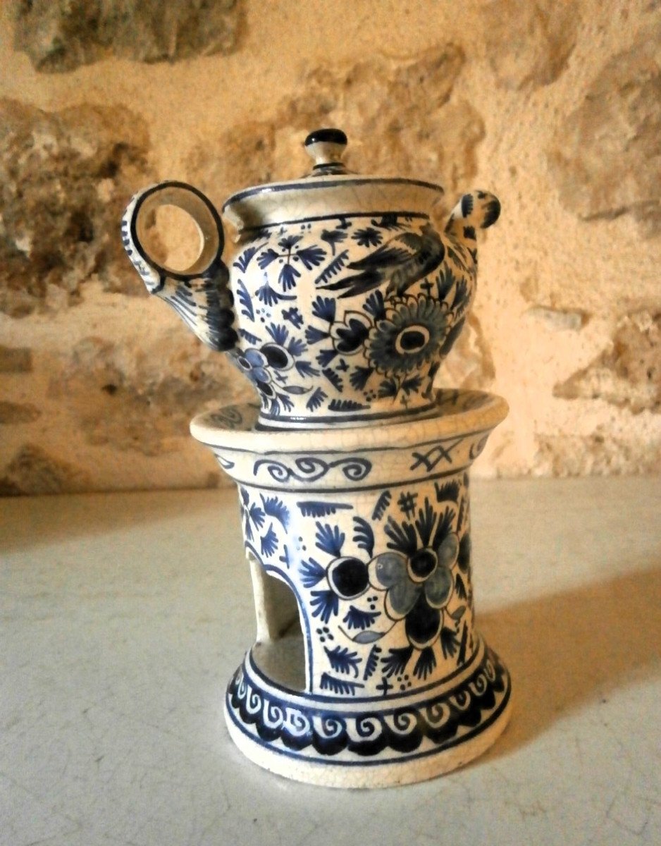 Porcelain Teapot.-photo-2