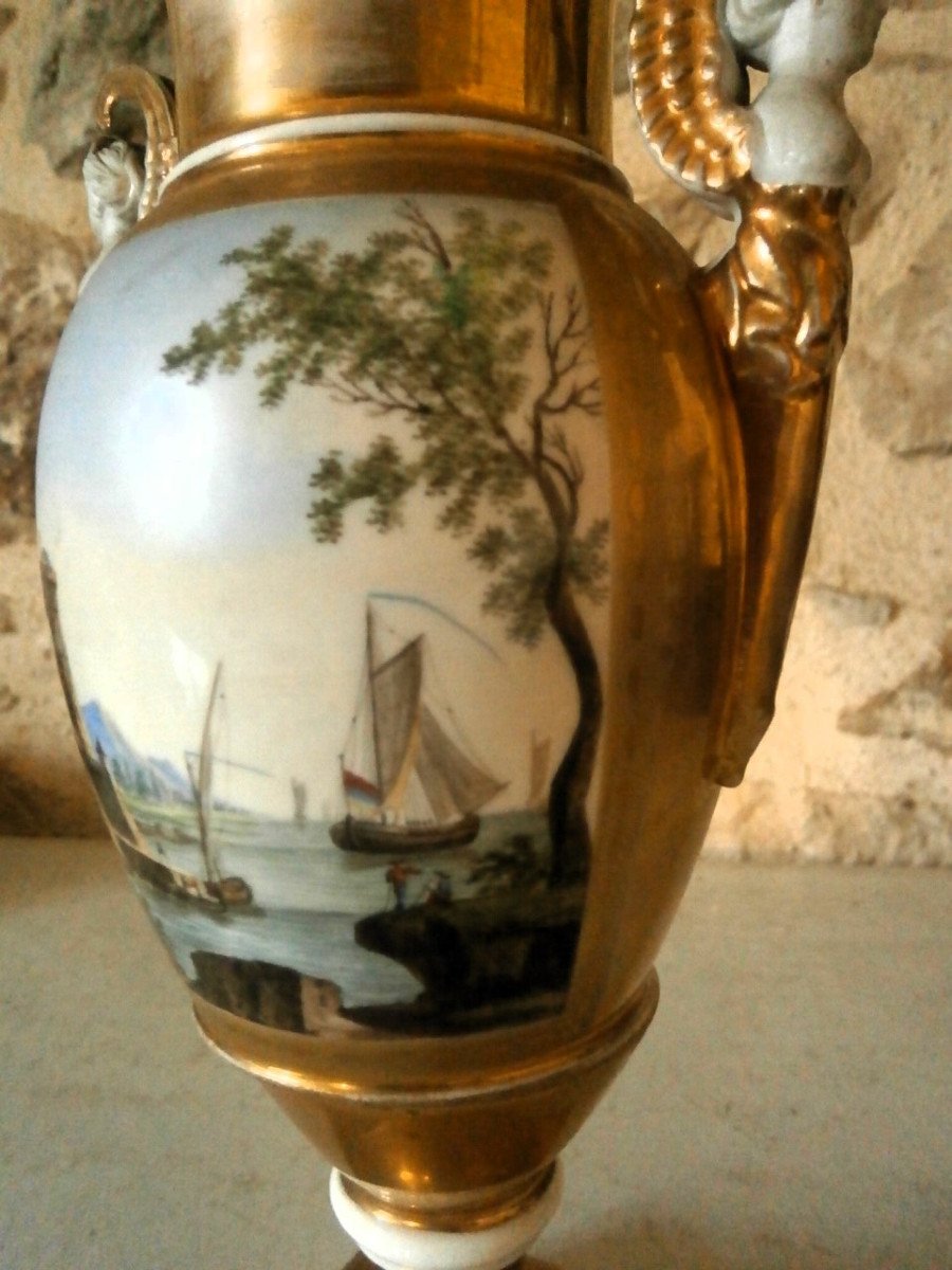 Vase En Porcelaine.-photo-3