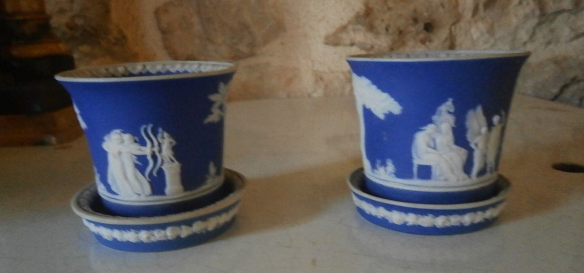 Deux Vases En Porcelaine De Wedgwood.-photo-3