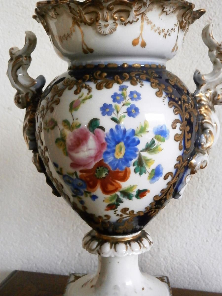 Paire De Vases En Porcelaine De Paris-photo-2