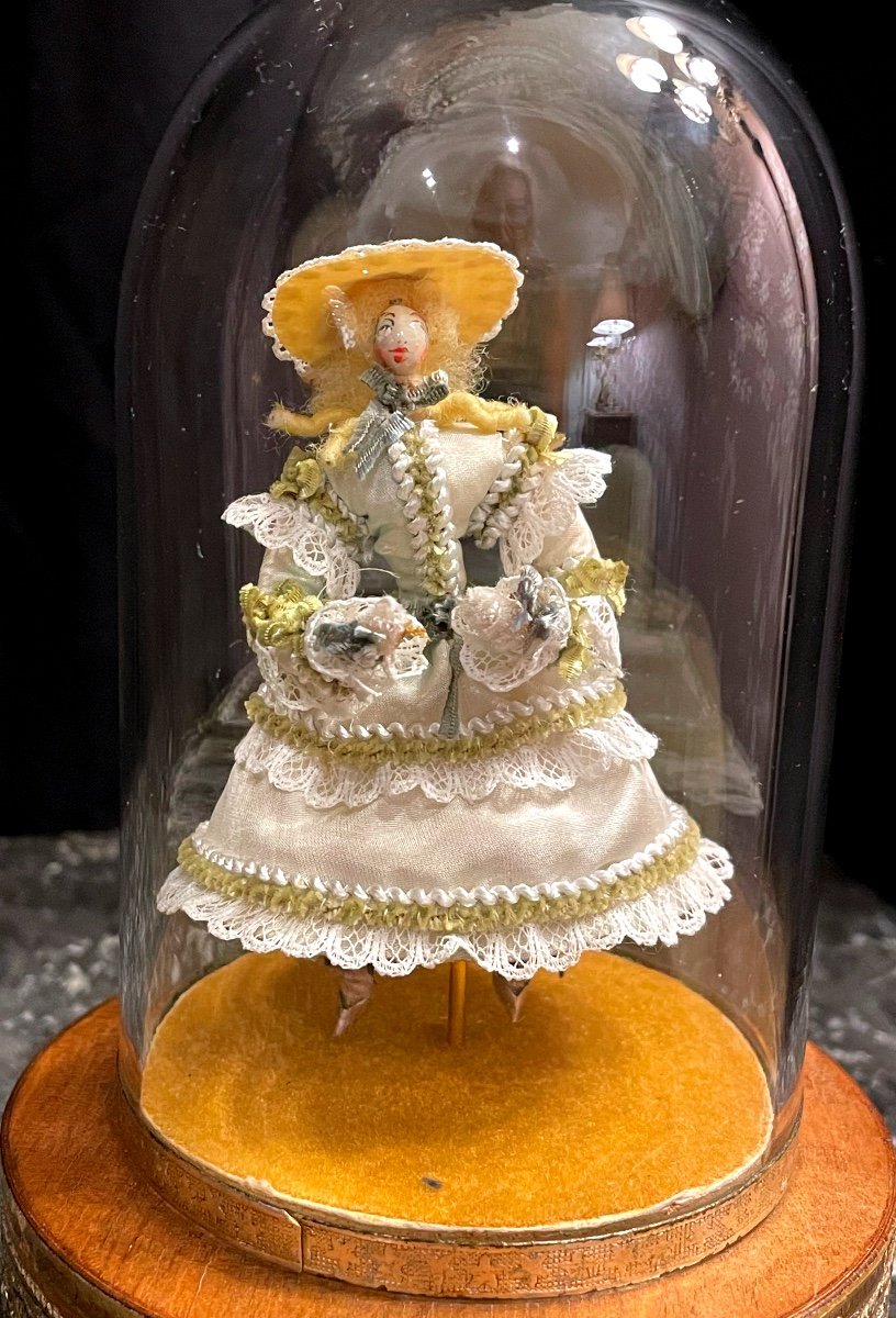 Musical Automaton By Marthe Philippart La Fillette-photo-2