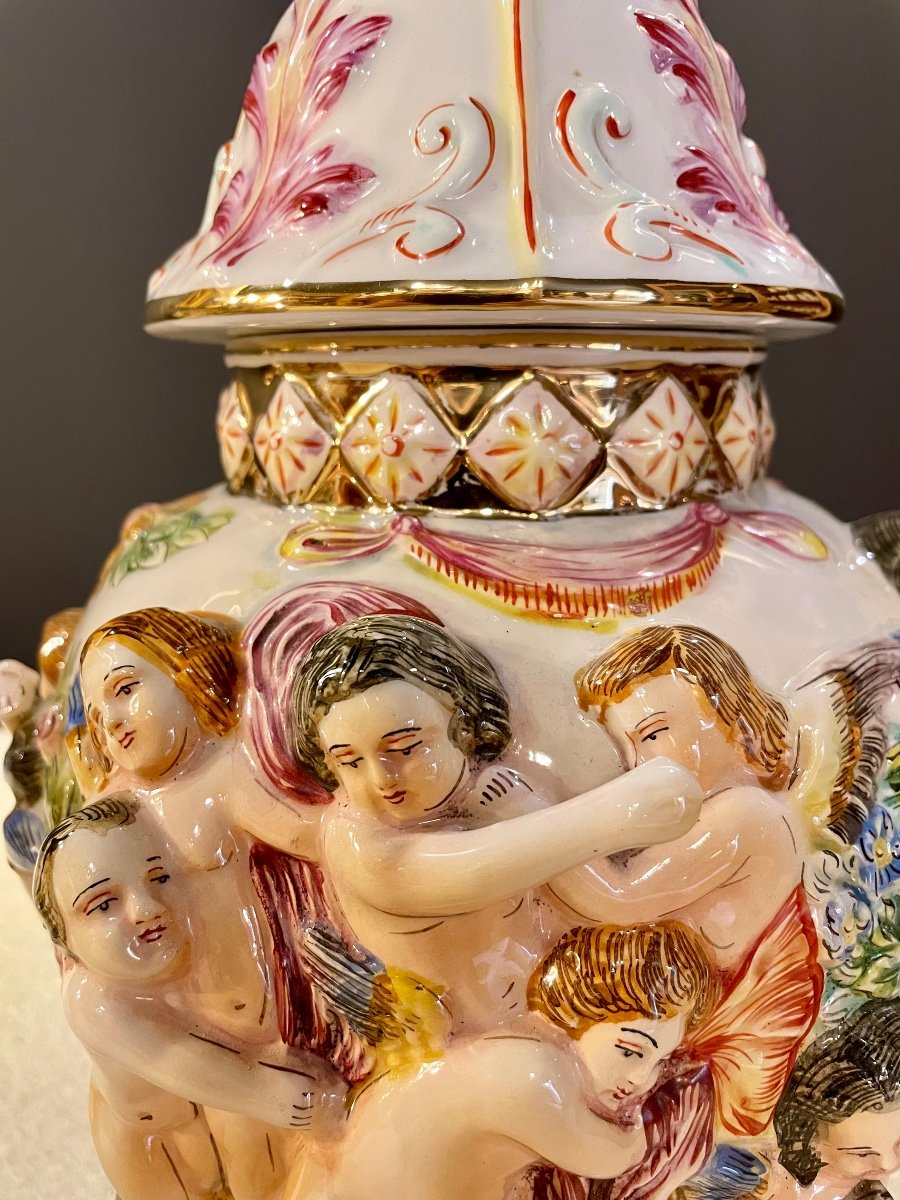 Pair Of Capodimonte Covered Pots-photo-4