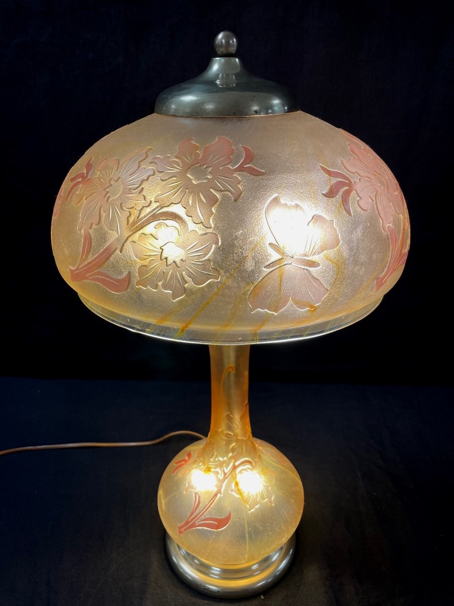 Lampe Pâte De Verre Fleurs Et Papillons 