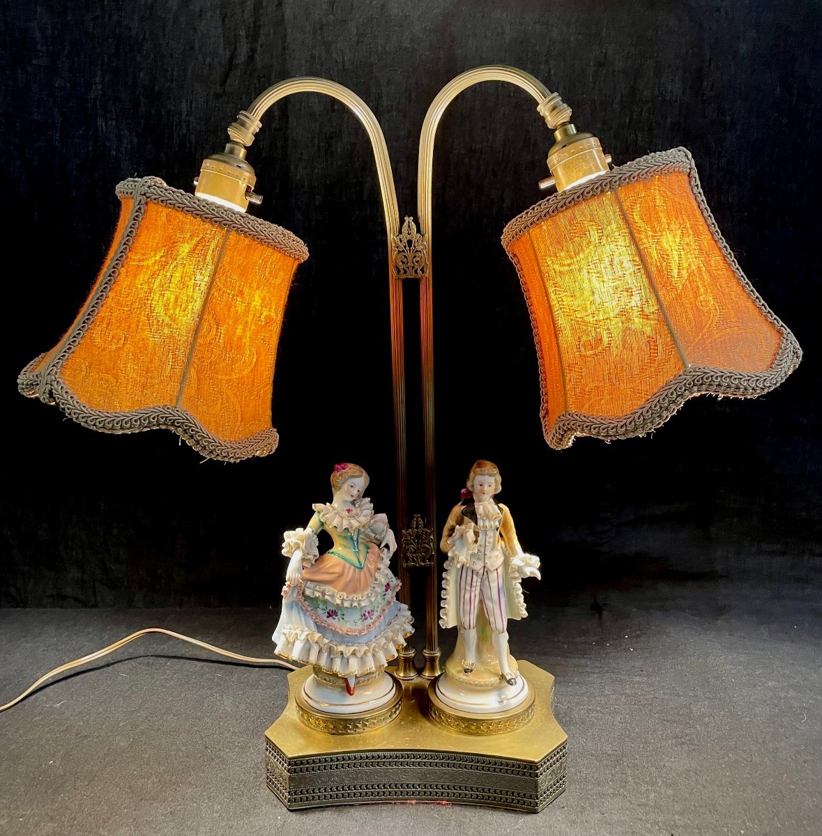 Lampe Romantique 2 Personnages Porcelaine-photo-2