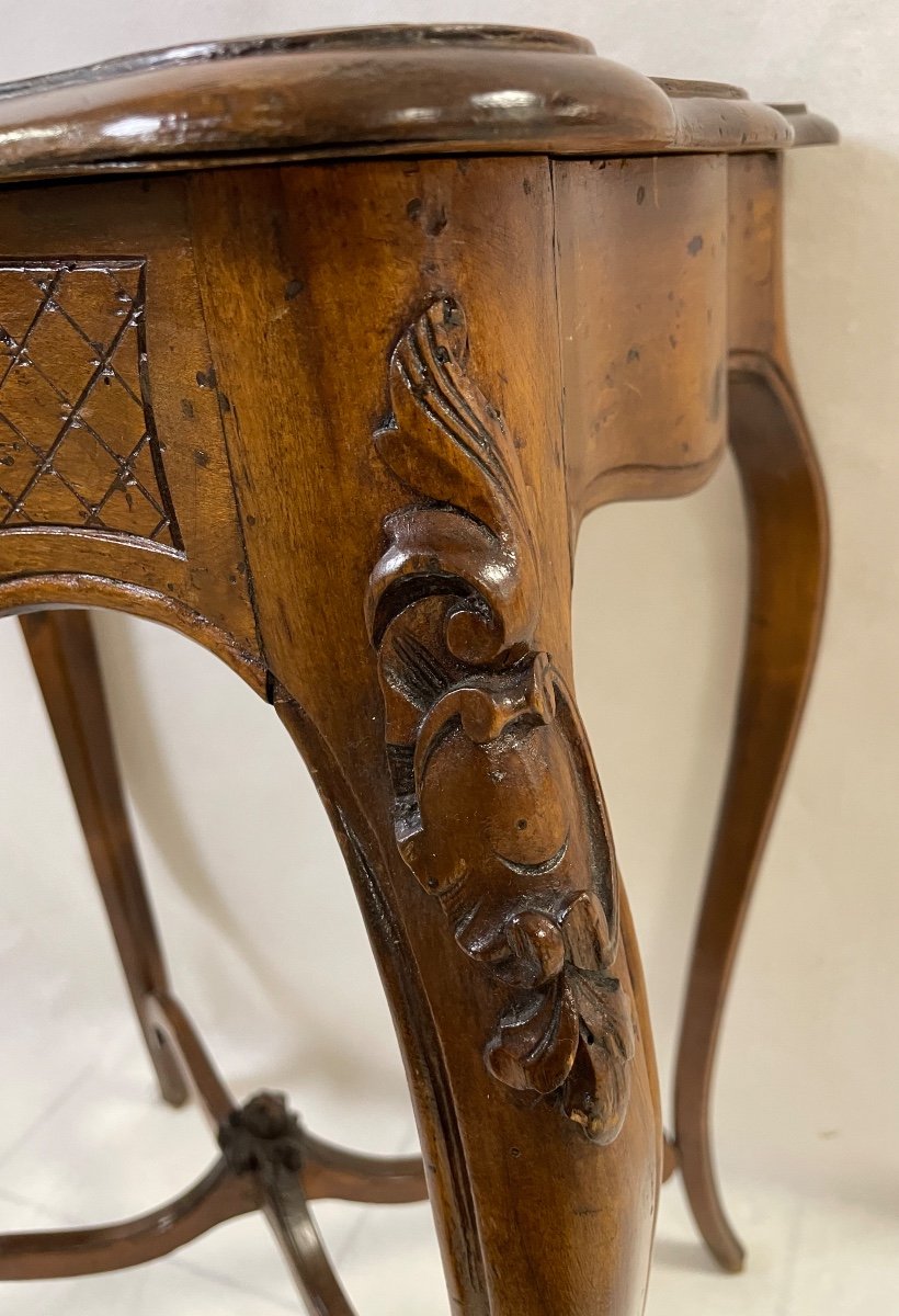 Small Walnut Dressing Table-photo-3