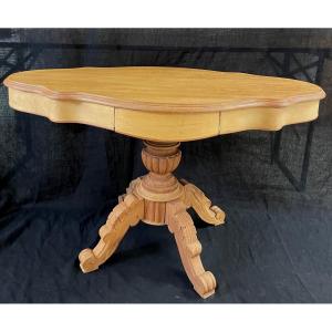 Walnut Violin Guéridon Table