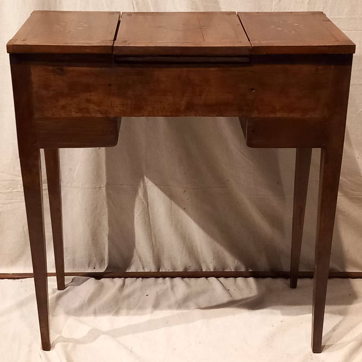 Small Louis XVI Dressing Table, 18th Century. -photo-5